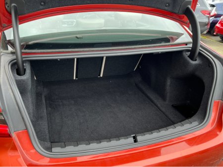 2019 BMW 3 Series - thumbnail 8