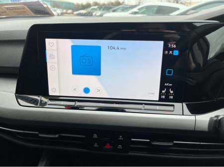 2022 Volkswagen Golf ADAVANCE AUTOMATIC 2.0 DIESEL //HEATED SEATS AND STEERING WHEEL//HEAD UP DISPLAY//REVERSE CAMERA//KEYLESS ENTRY// €27,950 thumbnail