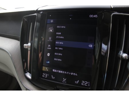 2020 Volvo XC60 - thumbnail 13