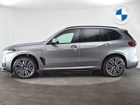 2024 BMW X5 xDrive50e M Sport €105,900