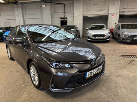 2023 Toyota Corolla LUNA SALOON 4DR AUTO €22,499 thumbnail
