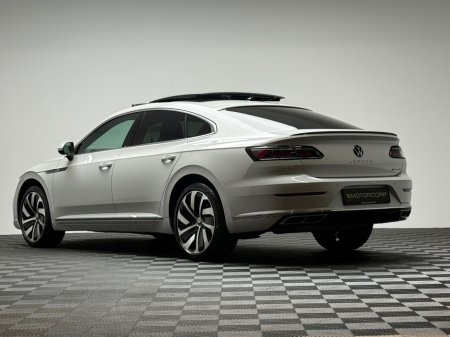 2024 Volkswagen Arteon R-LINE 1.4 TSI PHEV *PAN ROOF* €41,990 thumbnail