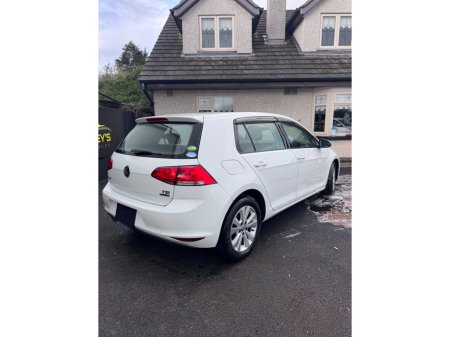 2013 Volkswagen Golf - thumbnail 4