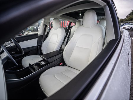 2020 Tesla Model 3 - thumbnail 24