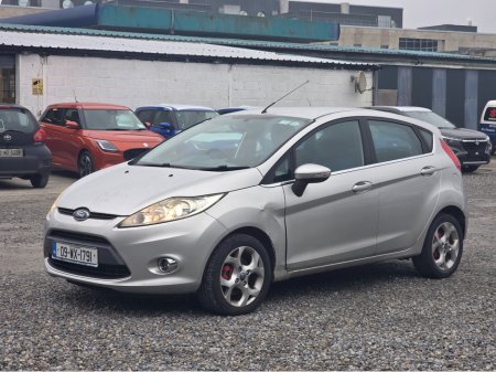 2009 Ford Fiesta TITANIUM 1.25 82PS 5DR €2,950