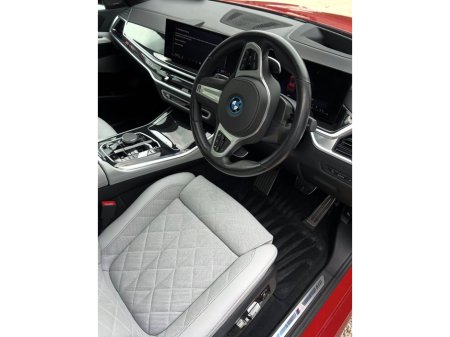 2025 BMW X5 - thumbnail 2