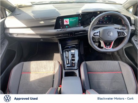 2024 Volkswagen Golf - photo 2