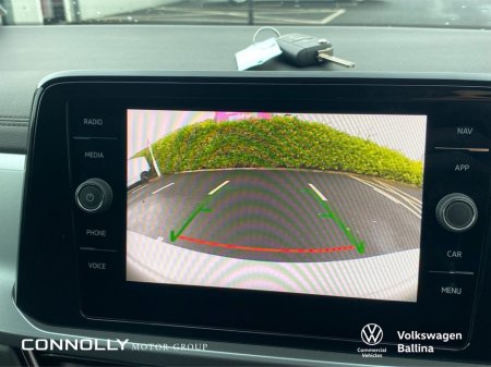 2026 Volkswagen T-Roc Commercial 2.0 TDI Edition 75 116bhp - €33,432 + VAT! €33,432 thumbnail