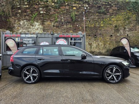 2023 Volvo V60 2.0 T6 350BHP 4 Wheel Drive 2023 (231) €30,950 thumbnail