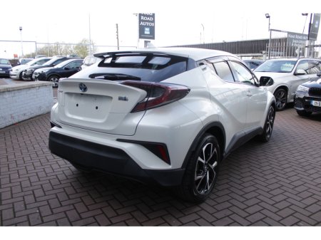2017 Toyota C-HR - thumbnail 4