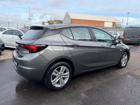 2021 Vauxhall Astra - thumbnail 23