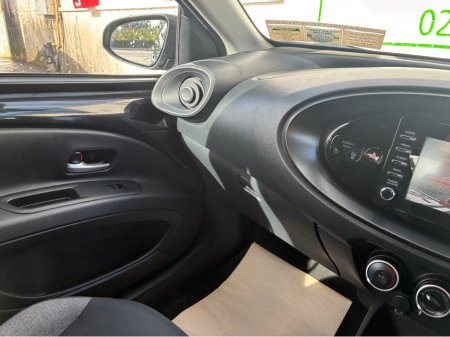 2023 Toyota Aygo X - thumbnail 18