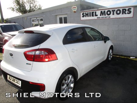 2016 Kia Rio - thumbnail 13