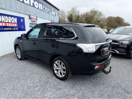 2015 Mitsubishi Outlander - thumbnail 19