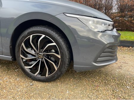 2024 Volkswagen Golf - photo 6