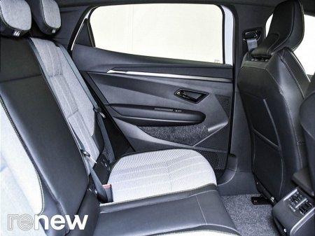 2023 Renault Megane E-Tech EV60 220hp Techno €27,900 thumbnail