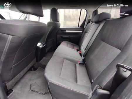 2021 Toyota Hilux - thumbnail 6