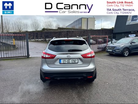 2017 Nissan Qashqai 1.2 SV CVT PREMIUM '17 4DR AUTO €16,900 thumbnail