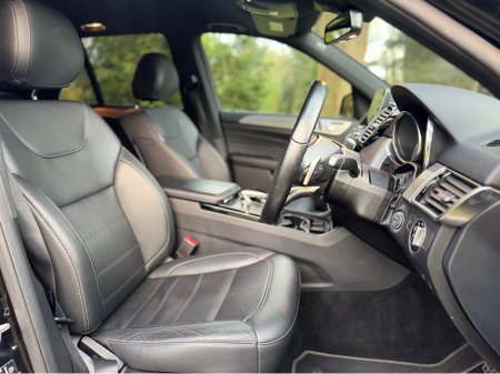 2018 Mercedes-Benz GLE Class GLE 250 AMG NIGHT EDT 4-MATIC * LOW KMS * €39,950 thumbnail