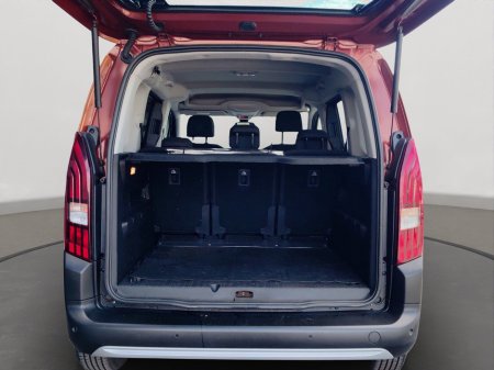 2021 Peugeot Rifter - photo 3