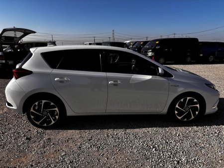 2017 Toyota Auris - photo 3