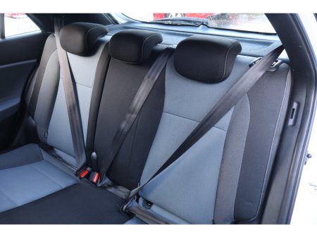 2017 Hyundai i20 ACTIVE DELUXE Only 74,000Km Exceptional! €12,995 thumbnail