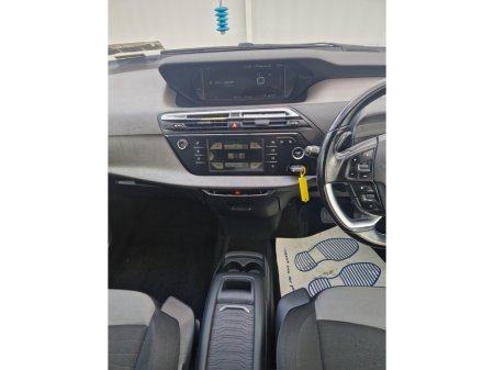 2016 Citroen Grand C4 Picasso GRAND 1.6 BLUE HDI 1 120 EXCLUSIVE EAT6 120PS 5DR AUTO €8,995 thumbnail