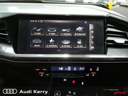 2021 Audi Q4 e-tron 40 E-tron 40 S Line thumbnail