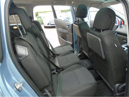 2016 Peugeot 5008 1.6 HDI BLUE ACTIVE 120BHP 5DR €9,999 thumbnail