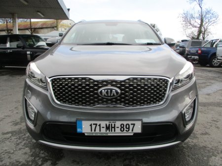 2017 Kia Sorento - thumbnail 3