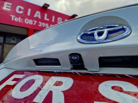 2022 Toyota C-HR 1.8 HYBRID AUTOMATIC SOL HIGH SPEC 2 KEYS 5 SEATER thumbnail