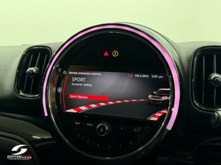 2022 MINI Countryman (221) COUNTRYMAN E ALL4 CLA CLASSIC €32,995 thumbnail