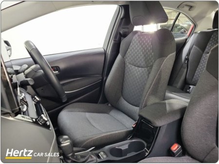 2023 Toyota Corolla LUNA SALOON 1.8 Petrol Automatic €22,795 thumbnail