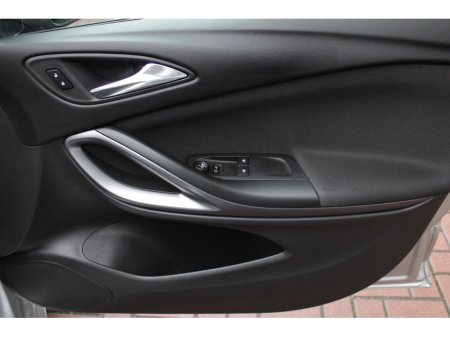 2017 Opel Astra 1.4i S EDITION 5DR HATCHBACK //IRISH CAR FROM NEW WITH ONLY 64000 KM'S // BUY WITH CONFIDENCE AA AND SIMI APPROVED DEALER 2026 // FINANCE ARRANGED // ALL TRADE INS WELCOME // €10,950 thumbnail