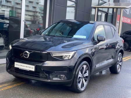 2023 Volvo XC40 Core Recharge Auto EV €31,900 thumbnail