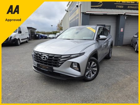 2023 Hyundai Tucson - view 3