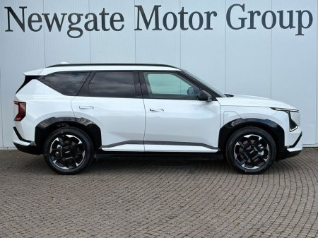 2026 Kia EV5 - view 4