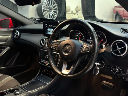 2017 Mercedes-Benz CLA Class 200D SPORT 4DR AUTO €17,950 thumbnail