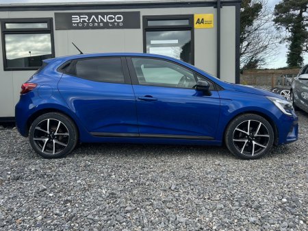 2022 Renault Clio - thumbnail 4