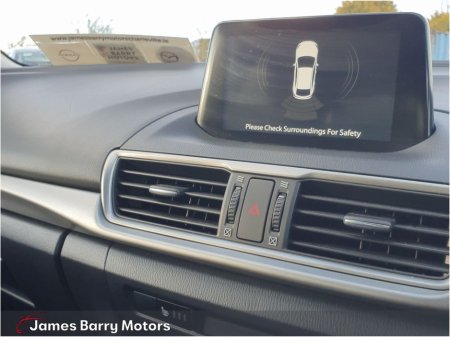 2017 Mazda Mazda3 1.5D 4DR (105ps) EXECUTIVE SE €10,950 thumbnail