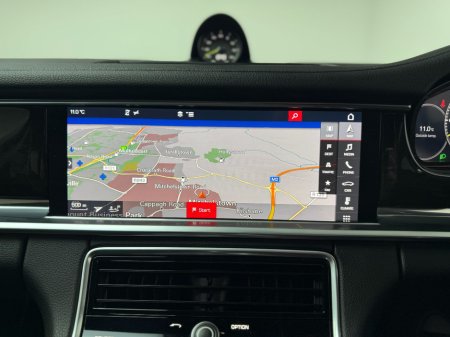 2019 Porsche Panamera - thumbnail 16