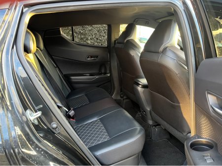 2023 Toyota C-HR SOL MODELLISTA AUTOMATIC HYBRID 1.8 PETROL //360 PARKING CAMERAS//ADAPTIVE CRUISE CONTROL//HALF LEATHER HEATED SEATS//KEYLESS ENTRY// €29,950 thumbnail