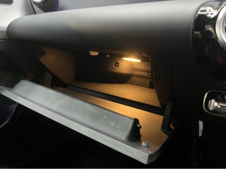 2019 Mercedes-Benz CLA Class - thumbnail 22