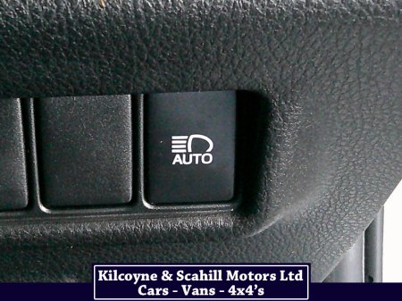 2017 Toyota C-HR - thumbnail 33