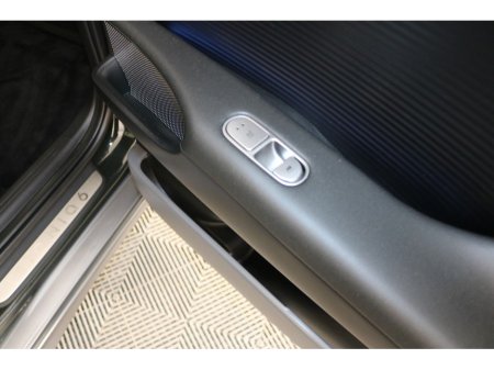 2024 Hyundai Ioniq 6 - thumbnail 6