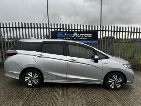 2020 Honda Fit Shuttle Self Charging Hybrid €14,995 thumbnail