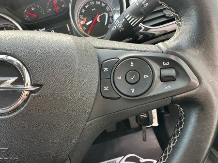 2018 Opel Astra - thumbnail 22