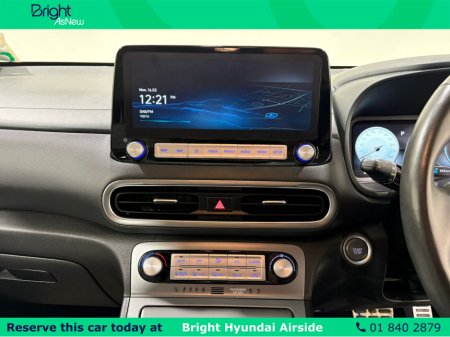 2023 Hyundai Kona PREMIUM 64 5DR AUTO €22,500 thumbnail