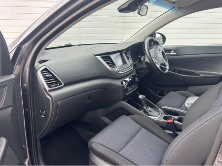 2017 Hyundai Tucson - thumbnail 11