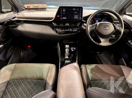 2020 Toyota C-HR - thumbnail 24